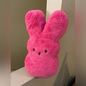 🐠 Peeps Hot Pink Rabbit Plush. NWOT.